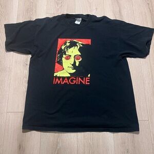John lenon vintage 2004 Gildan Black Heavy Cotton T-Shirt